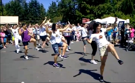 Bothell Flash Mob at Country Village Farmers Market