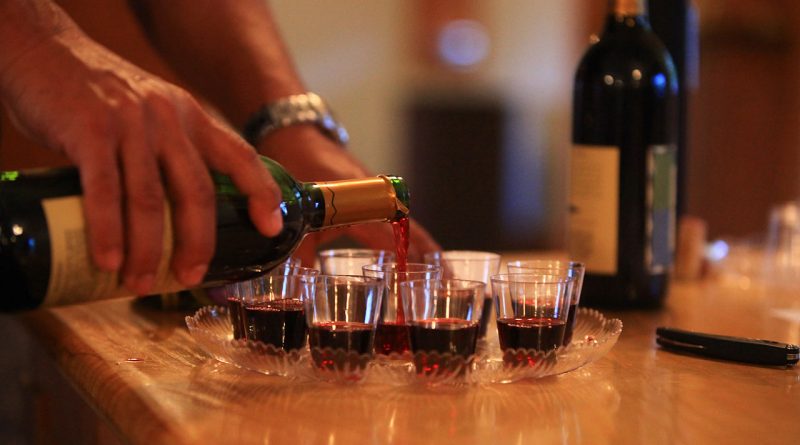 Woodinville Wine Tasting FAQ