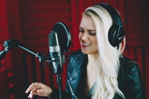 Live Music in Bothell, Kellie Rose at The Cottage